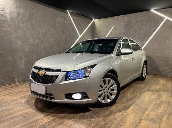 CHEVROLET CRUZE 1.8 LTZ 16V FLEX 4P AUTOMÁTICO CHEVROLET CRUZE 1.8 LTZ 16V FLEX 4P AUTOMÁTICO